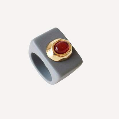 Anillo mujer gris con agata miel
