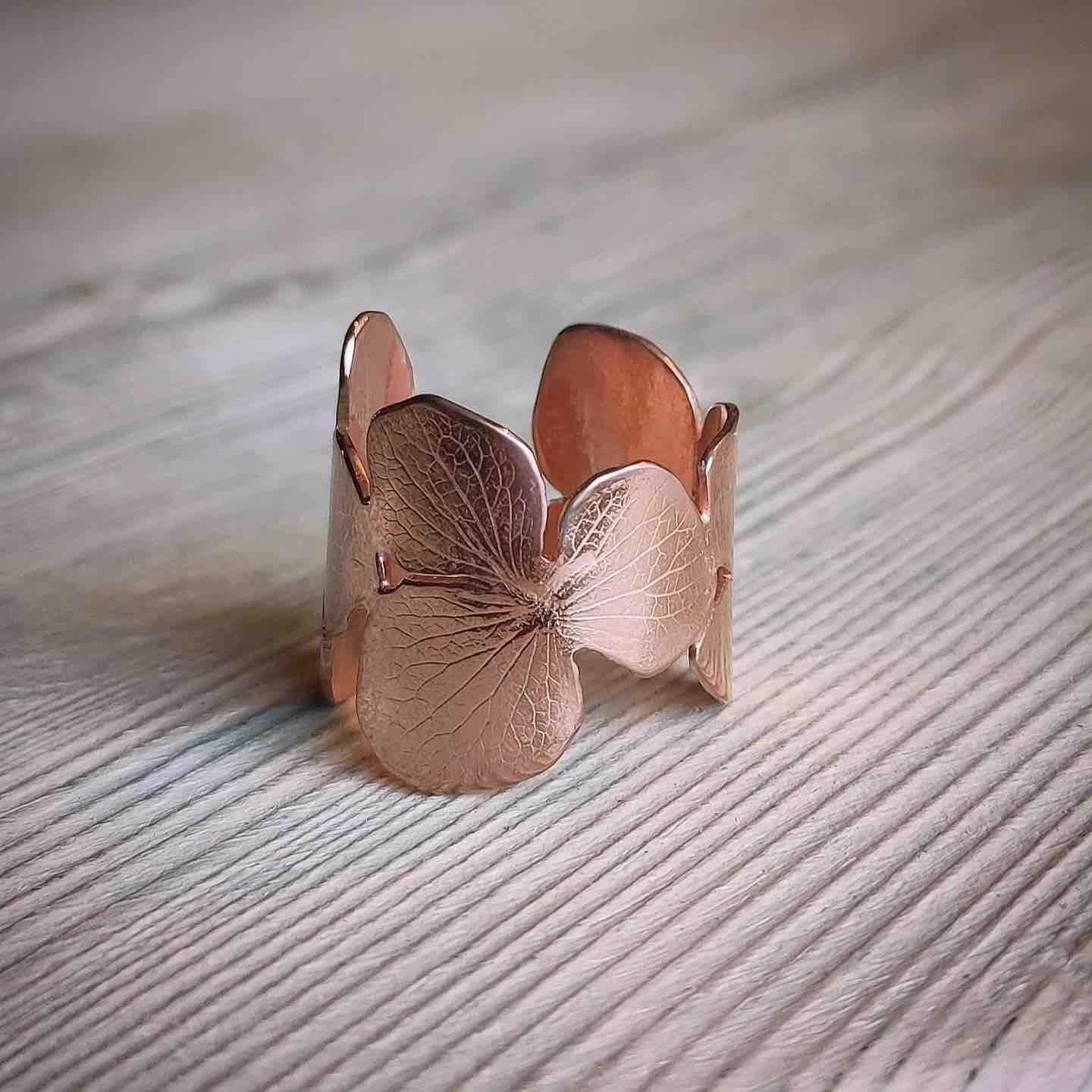 Anillo Hortensia