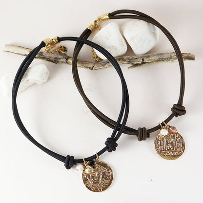 Collar corto moneda Auriga