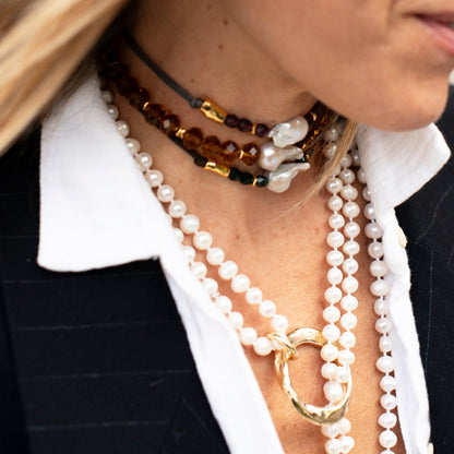 Collar con perla barroca THEA